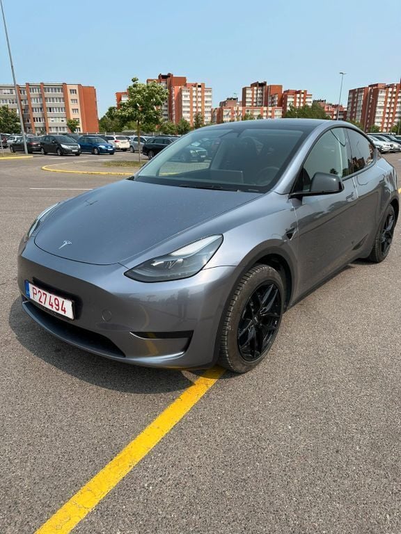 Gebraucht 2024 Tesla Model Y Long Range SUV | 33.500 € (Superpreis) - Bild 1/4