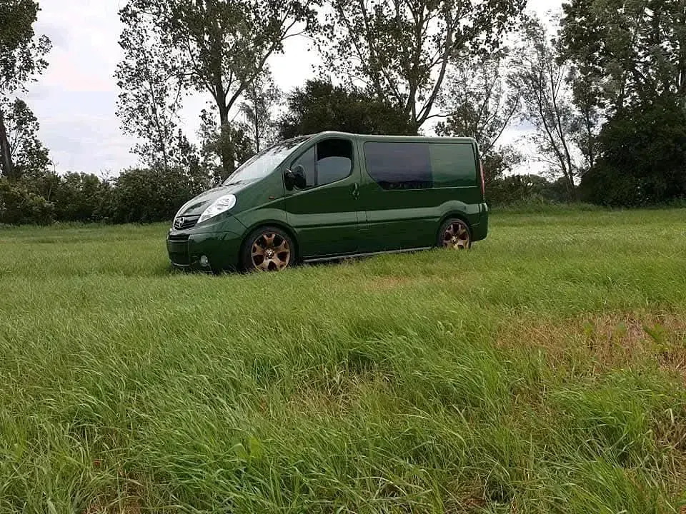 Używany Opel Vivaro 180 KM (132 kW) 2008 Minivan