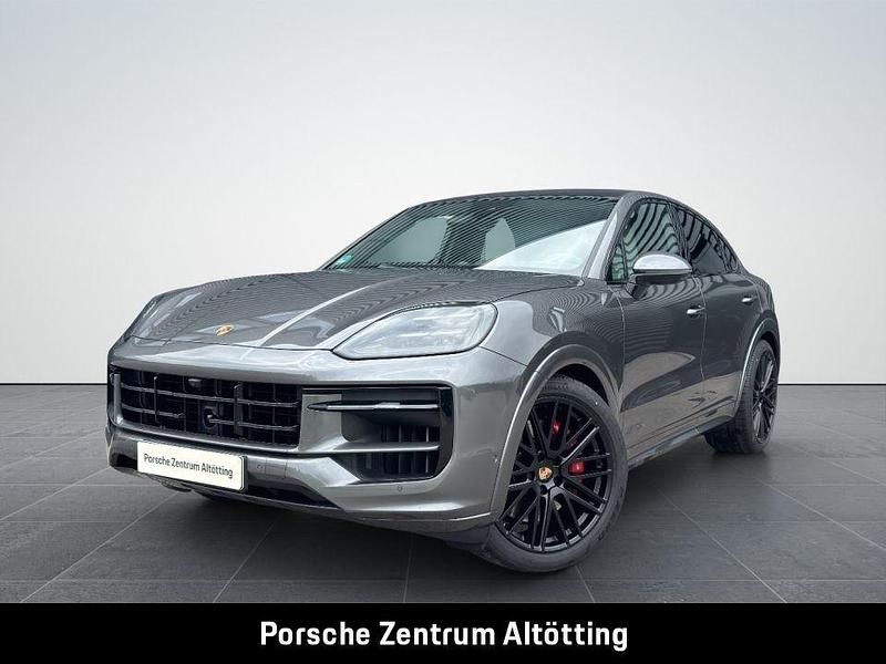 Grau Gebraucht 2024 Porsche Cayenne GTS SUV | 137.888 € - Bild 1/4