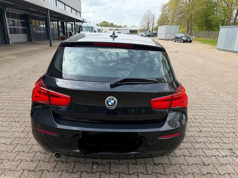 Gebraucht BMW 116 116 PS (85 kW) 2016 Schwarz Kleinwagen