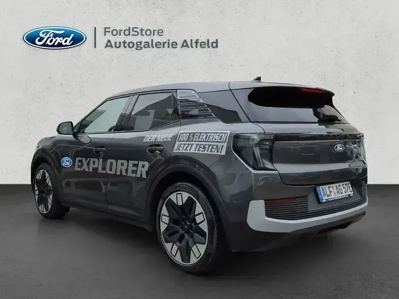 Gebraucht Ford Explorer Extended Range 154 kW (210 PS) 2024 Grau SUV