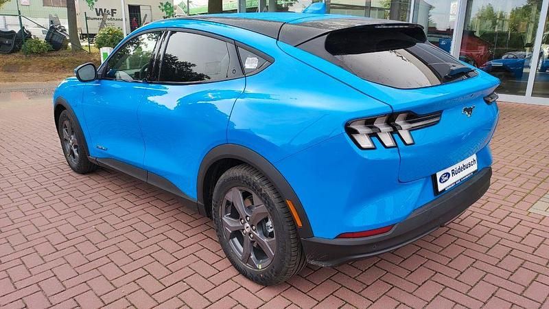 Gebraucht Ford Mustang Mach-E Extended Range 216 kW (294 PS) 2022 Blau SUV