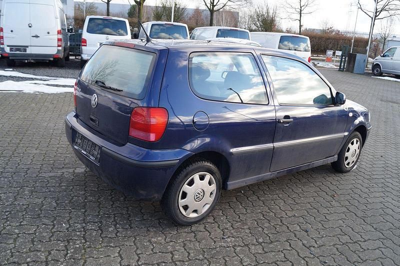 Gebraucht VW Polo 50 PS (36 kW) 2000 Blau Kleinwagen