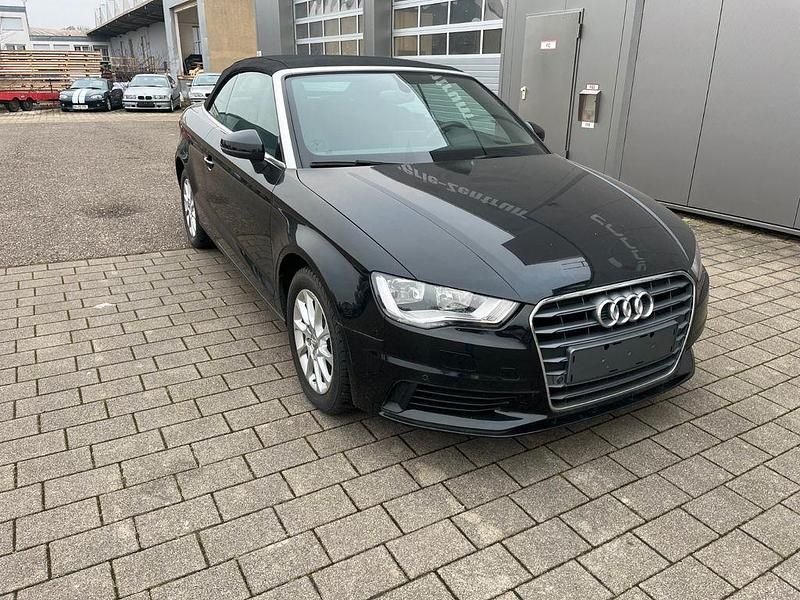 Gebraucht Audi A3 Cabriolet Attraction 140 PS (102 kW) 2014 Schwarz Cabrio