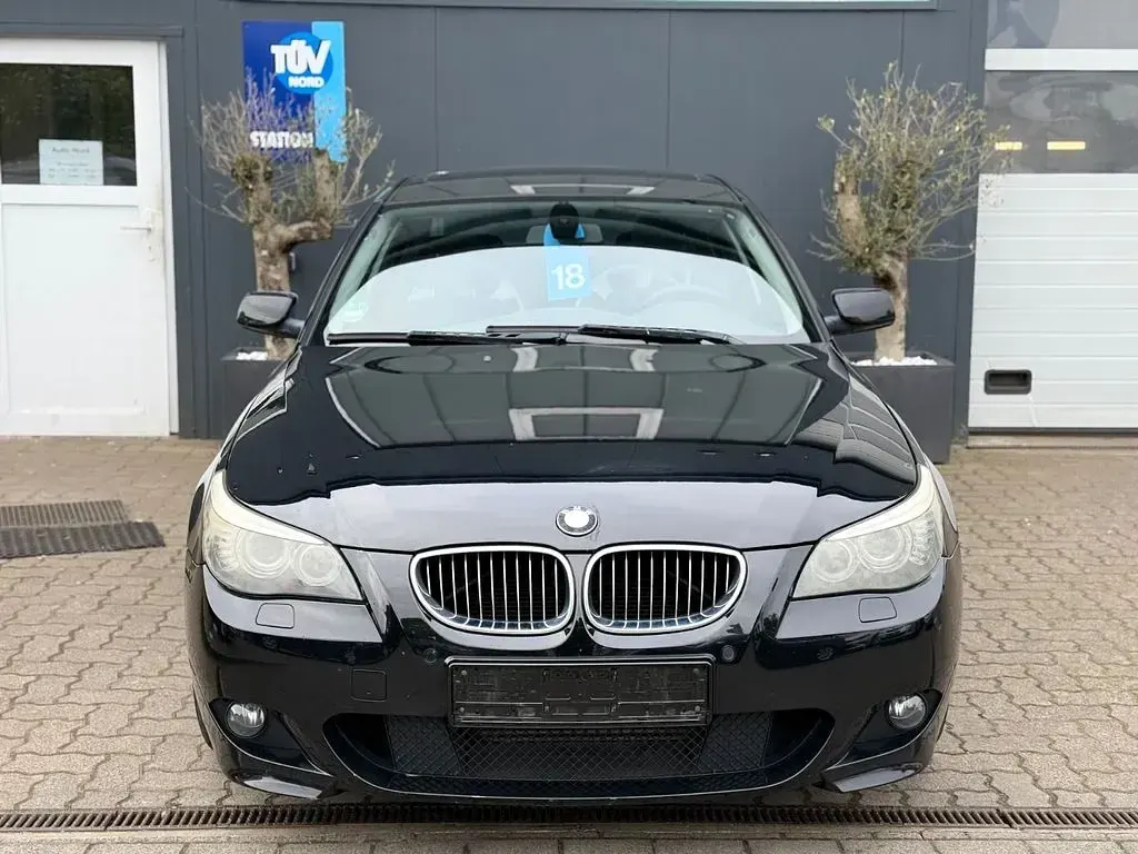 Brugt BMW 525 197 HK (144 kW) 2008 Sort Sedan