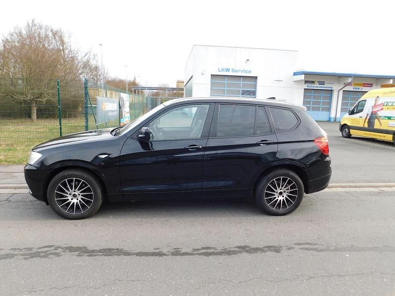 Gebraucht BMW X3 184 PS (135 kW) 2011 Schwarz SUV
