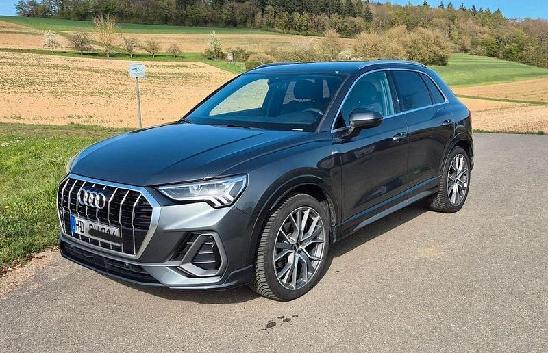 Gebraucht Audi Q3 S-Line 150 PS (110 kW) 2020 Grau SUV