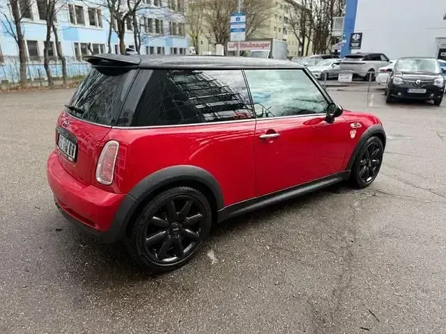 Käytetty Mini Cooper S 163 HP (119 kW) 2003 Punainen Viistoperä