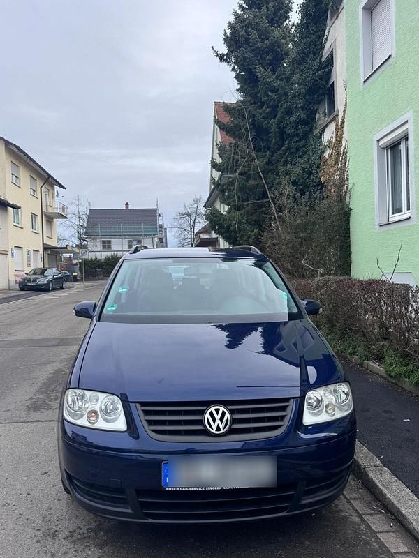 Gebraucht VW Touran 102 PS (75 kW) 2004 Blau Van / Kleinbus