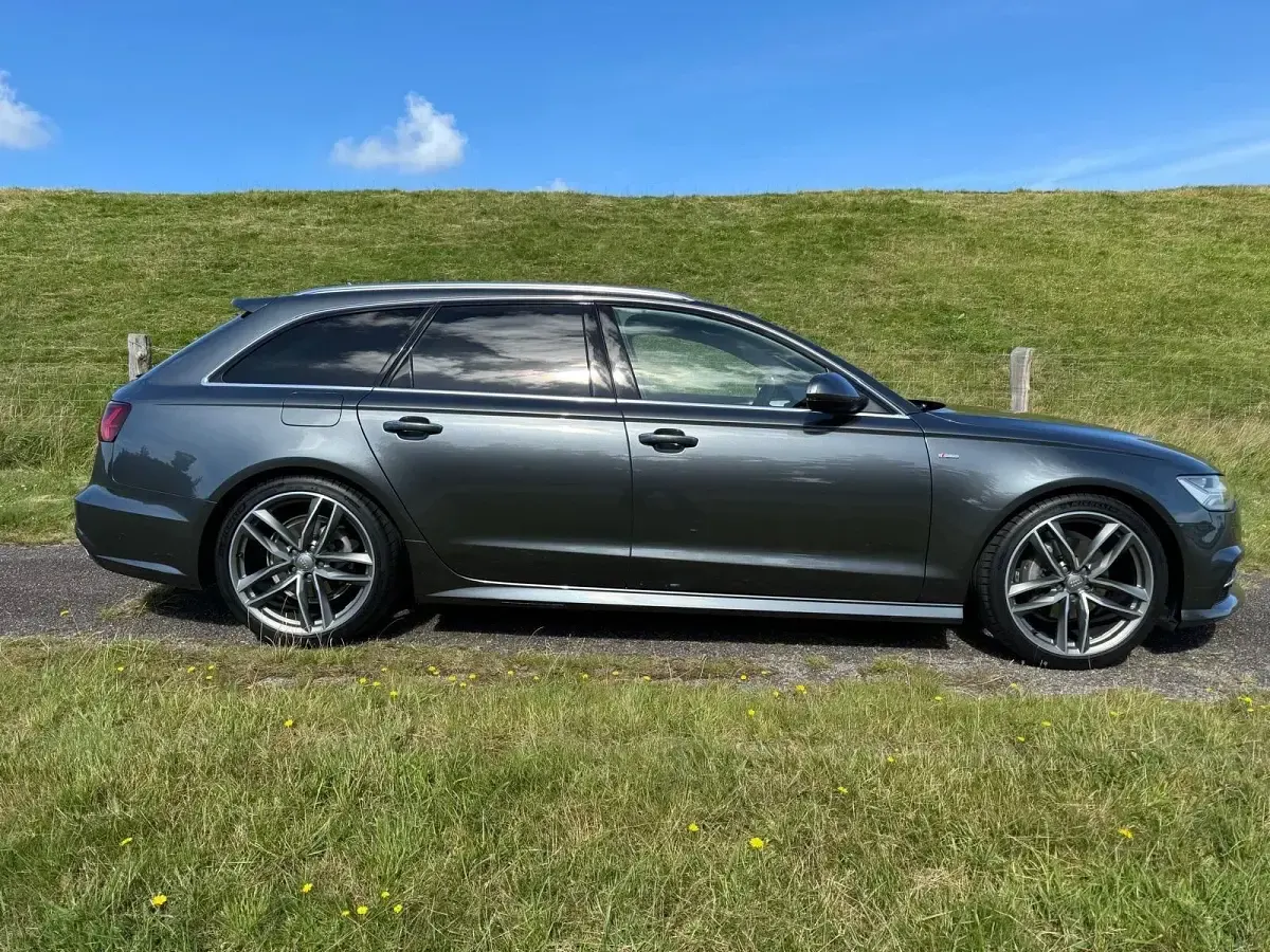 Używany Audi A6 S-Line 190 KM (139 kW) 2018 Szary Kombi