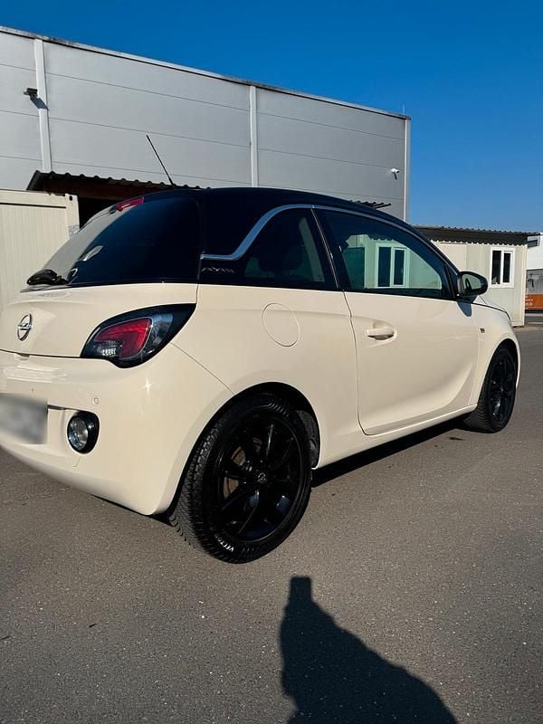 Gebraucht Opel Adam 101 PS (74 kW) 2019 Weiß Kleinwagen