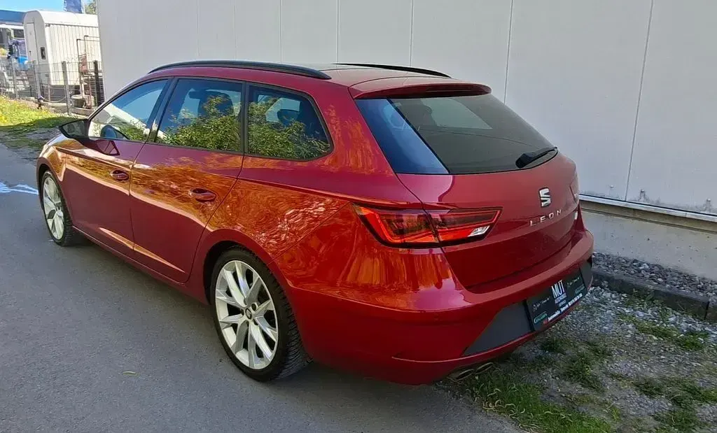 Gebraucht Seat Leon ST FR 190 PS (139 kW) 2018 Rot Kombi