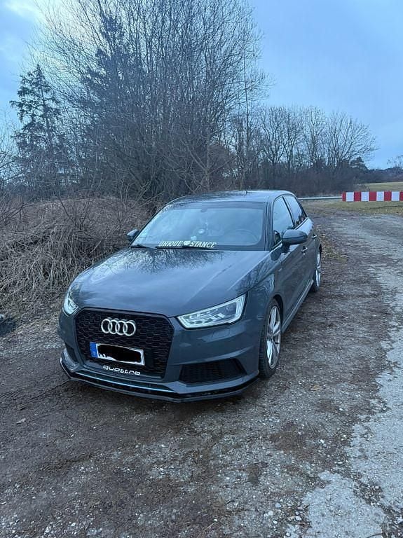 Gebraucht Audi S1 Sportback S-Line 231 PS (169 kW) 2015 Grau Kleinwagen