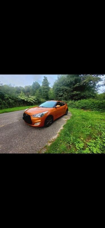 Orange Gebraucht 2013 Hyundai Veloster Style Kleinwagen | 7.500 € (Fairer Preis) - Bild 1/4
