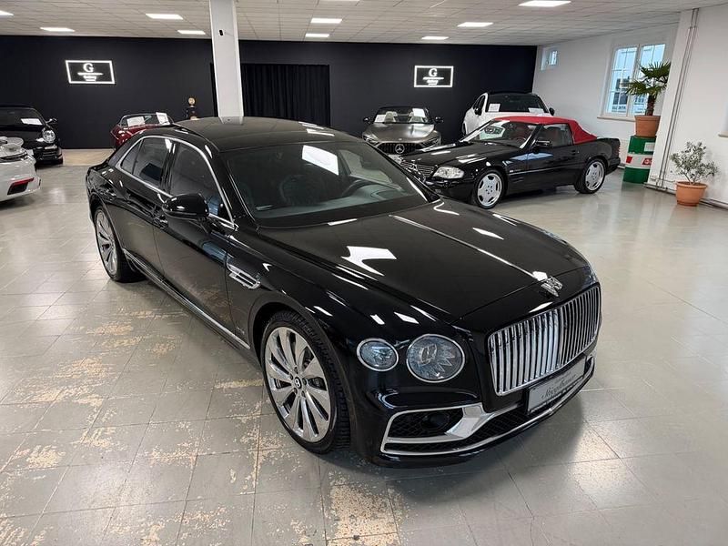 Gebraucht Bentley Flying Spur 635 PS (467 kW) 2020 Schwarz Limousine