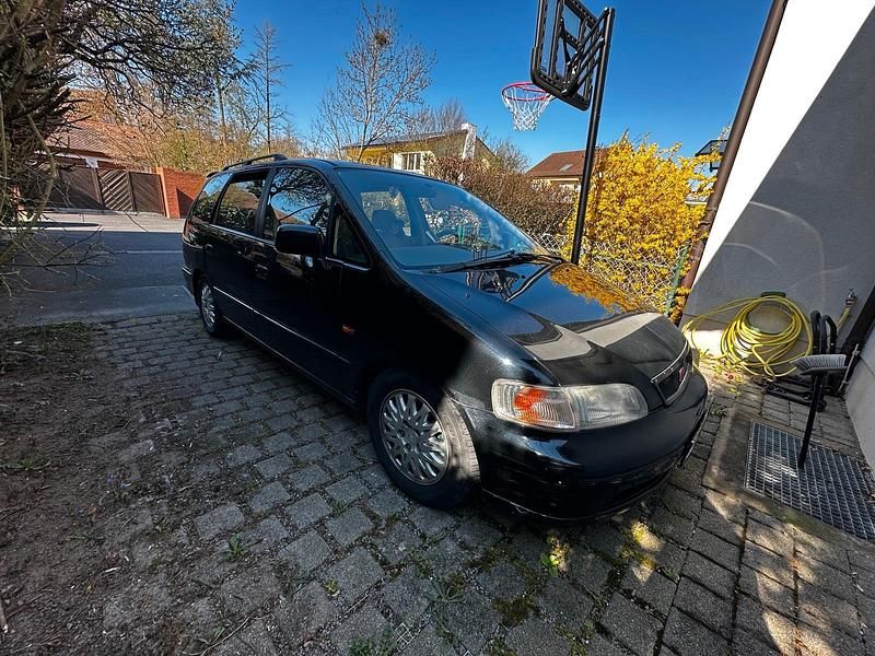 Schwarz Gebraucht 2000 Honda Shuttle Van / Kleinbus | 3.000 € - Bild 1/4