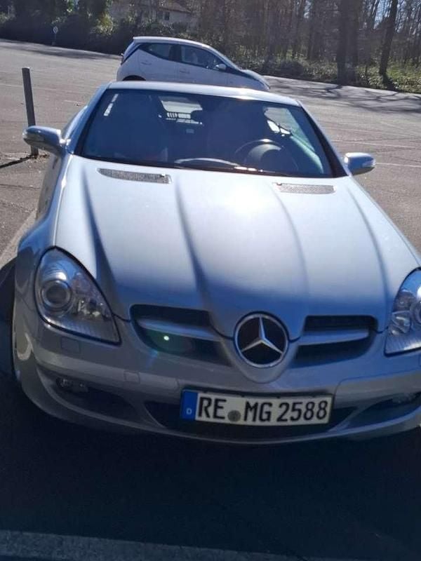 Gebraucht 2005 Mercedes SLK200 Cabrio | 9.399 € (Guter Preis) - Bild 1/4
