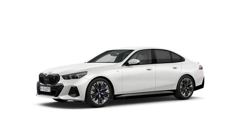 Gebraucht 2024 BMW i5 Comfort Edition Limousine | 59.500 € (Teuer) - Bild 1/3