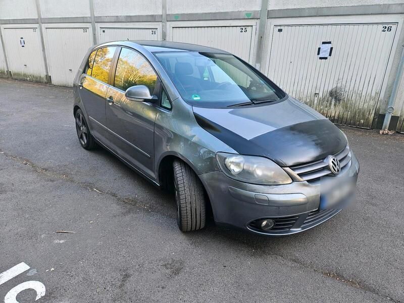 Grau Gebraucht 2006 VW Golf V Limousine | 1.650 € (Guter Preis) - Bild 1/4