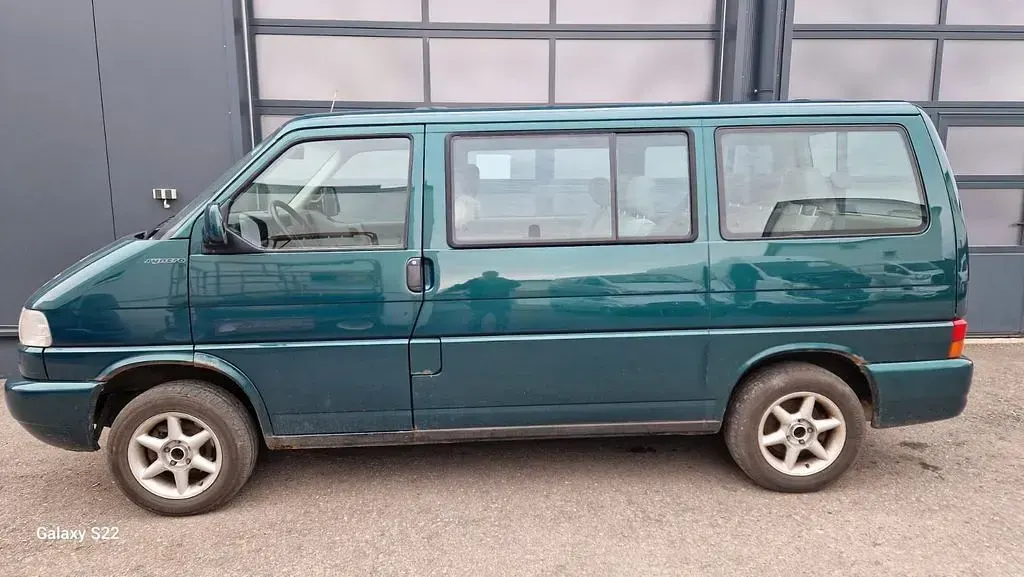 Gebraucht VW T4 116 PS (85 kW) 1997 Grün Van