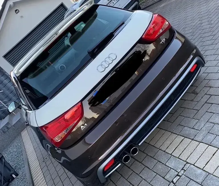 Gebraucht Audi A1 S-Line 143 PS (105 kW) 2012 Braun Kleinwagen