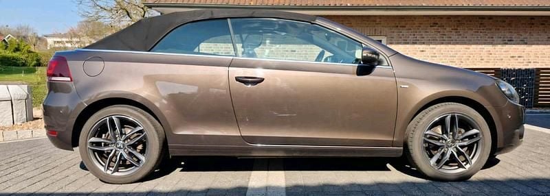Gebraucht VW Golf Cabriolet 105 PS (77 kW) 2014 Braun Cabrio