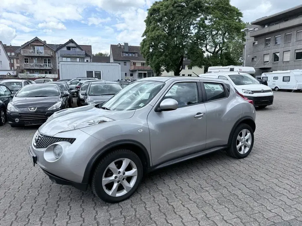 Gebraucht Nissan Juke Acenta 117 PS (86 kW) 2011 Silber SUV