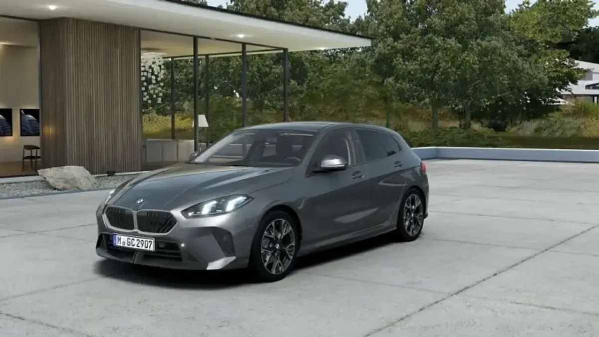 Uusi BMW 120 Performance 170 HP (125 kW) 2026 Harmaa Viistoperä