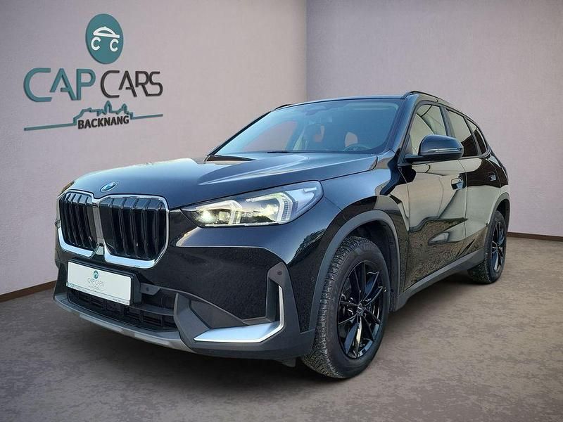 Schwarz Gebraucht 2024 BMW X1 SUV | 34.900 € (Fairer Preis) - Bild 1/4