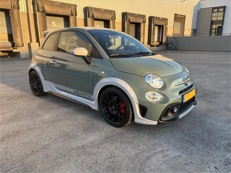 Grün Gebraucht 2020 Abarth 695 Esseesse Kleinwagen | 20.500 € - Bild 1/4