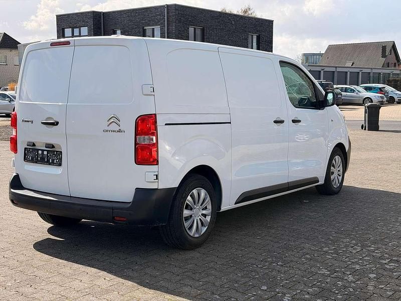 Gebraucht Citroën Jumpy Business Class 150 PS (110 kW) 2018 Lack weiss banquise/typ Van / Kleinbus