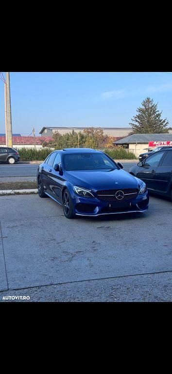 Blau Gebraucht 2015 Mercedes C450 AMG AMG Limousine | 32.000 € (Etwas zu teuer) - Bild 1/4