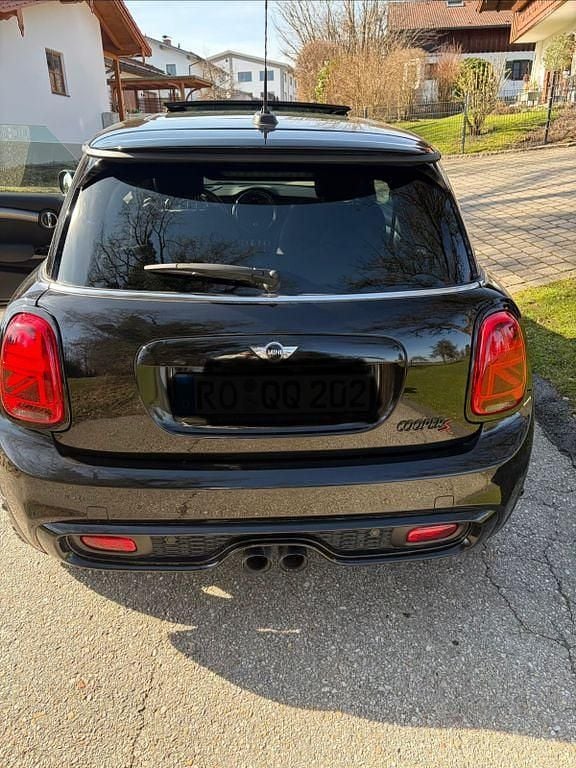 Usata Mini Cooper S 192 CV (141 kW) 2017 Nero Utilitaria