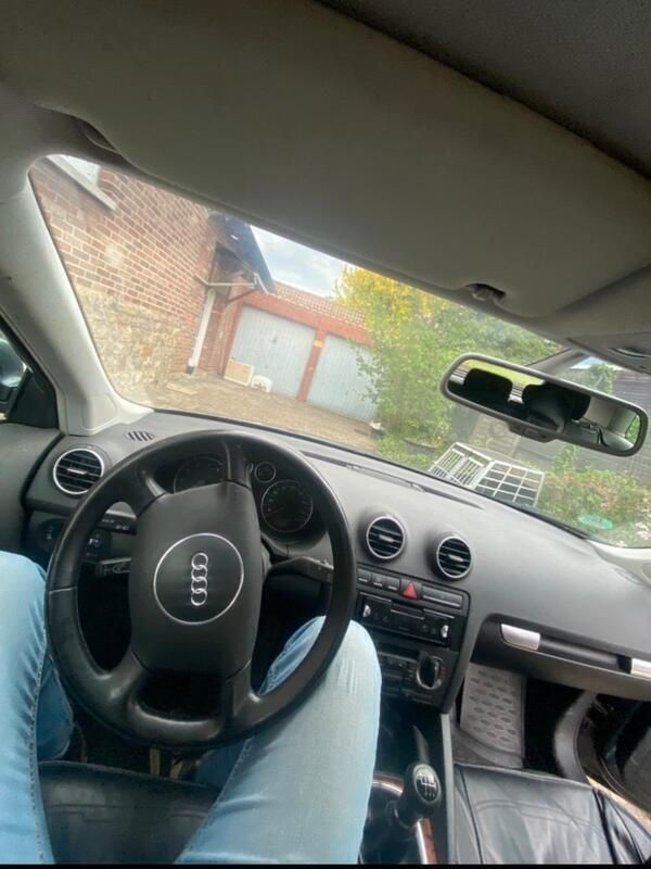 Grau Gebraucht 2008 Audi A3 Kleinwagen | 2.000 € (Superpreis) - Bild 1/3