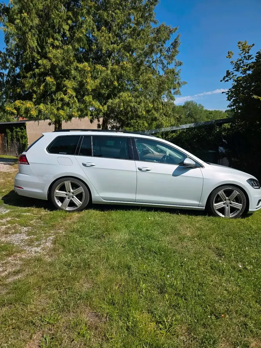Gebraucht VW Golf VII 150 PS (110 kW) 2017 Weiß Kombi