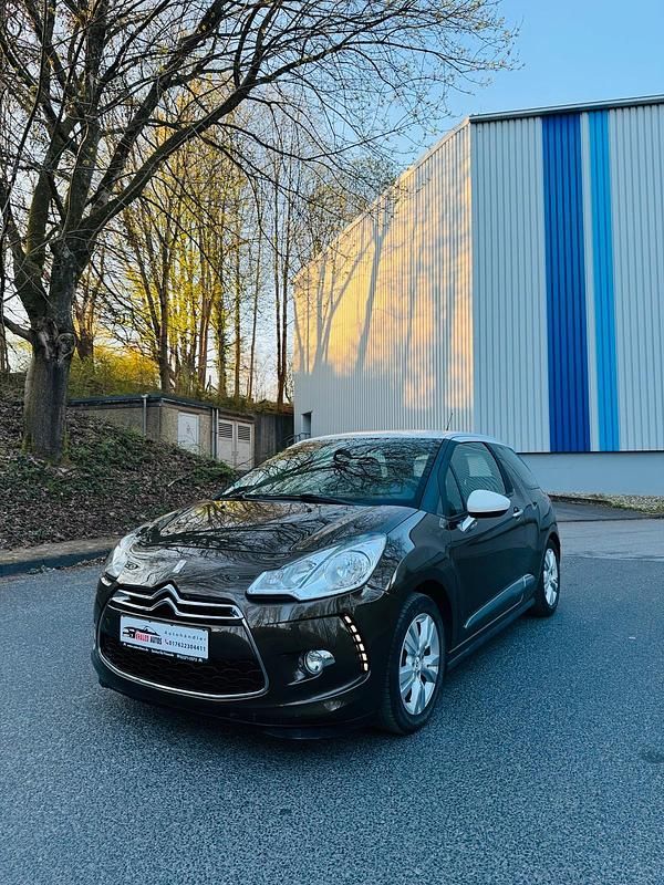 Gebraucht Citroën DS3 82 PS (60 kW) 2015 Gold Limousine
