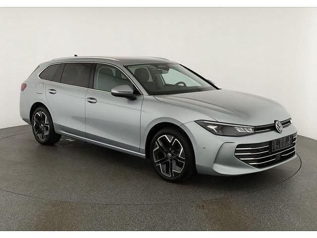 Oyster silver metallic Gebraucht 2024 VW Passat Business Kombi | 31.995 € (Guter Preis) - Bild 1/3