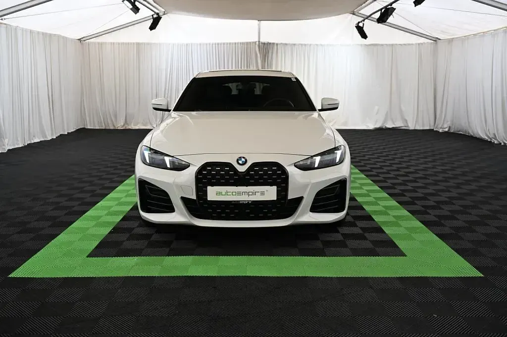 Gebraucht BMW 420 Coupé M Sport 190 PS (139 kW) 2025 Alpinweiss (uni) Coupé