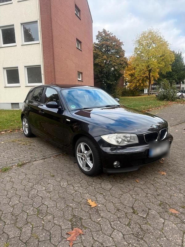 Schwarz Gebraucht 2006 BMW 116 Kleinwagen | 2.650 € (Etwas zu teuer) - Bild 1/3