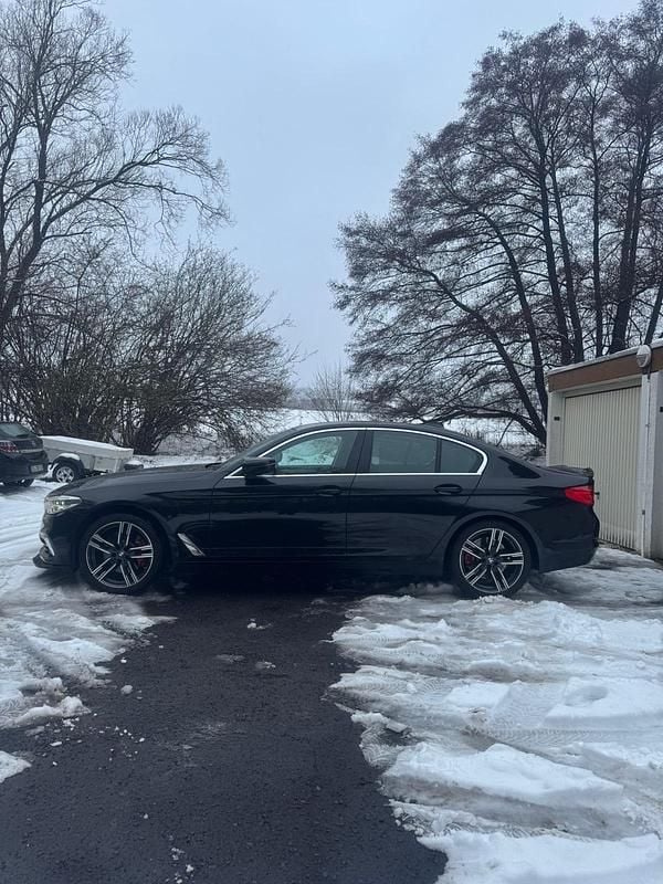 Gebraucht BMW 530 265 PS (194 kW) 2019 Schwarz Limousine