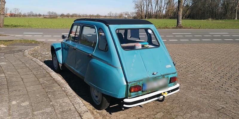 Gebraucht Citroën Dyane 33 PS (24 kW) 1981 Blau Kleinwagen