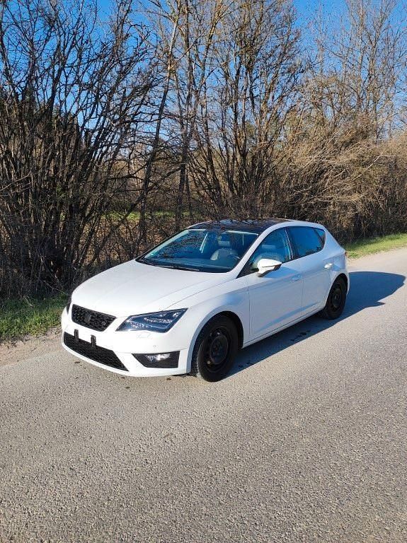 Gebraucht Seat Leon ST FR 179 PS (131 kW) 2016 Weiß Kombi
