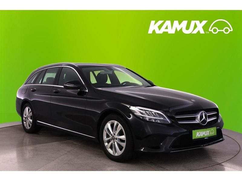 Schwarz Gebraucht 2018 Mercedes C180 Avantgarde Kombi | 20.945 € (Guter Preis) - Bild 1/3