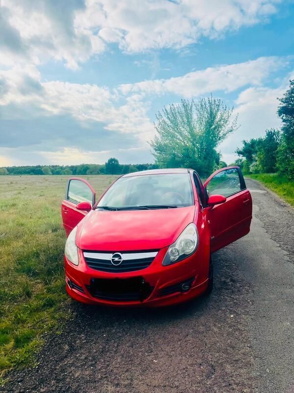 Rot Gebraucht 2007 Opel Corsa OPC Limousine | 1.999 € (Guter Preis) - Bild 1/4