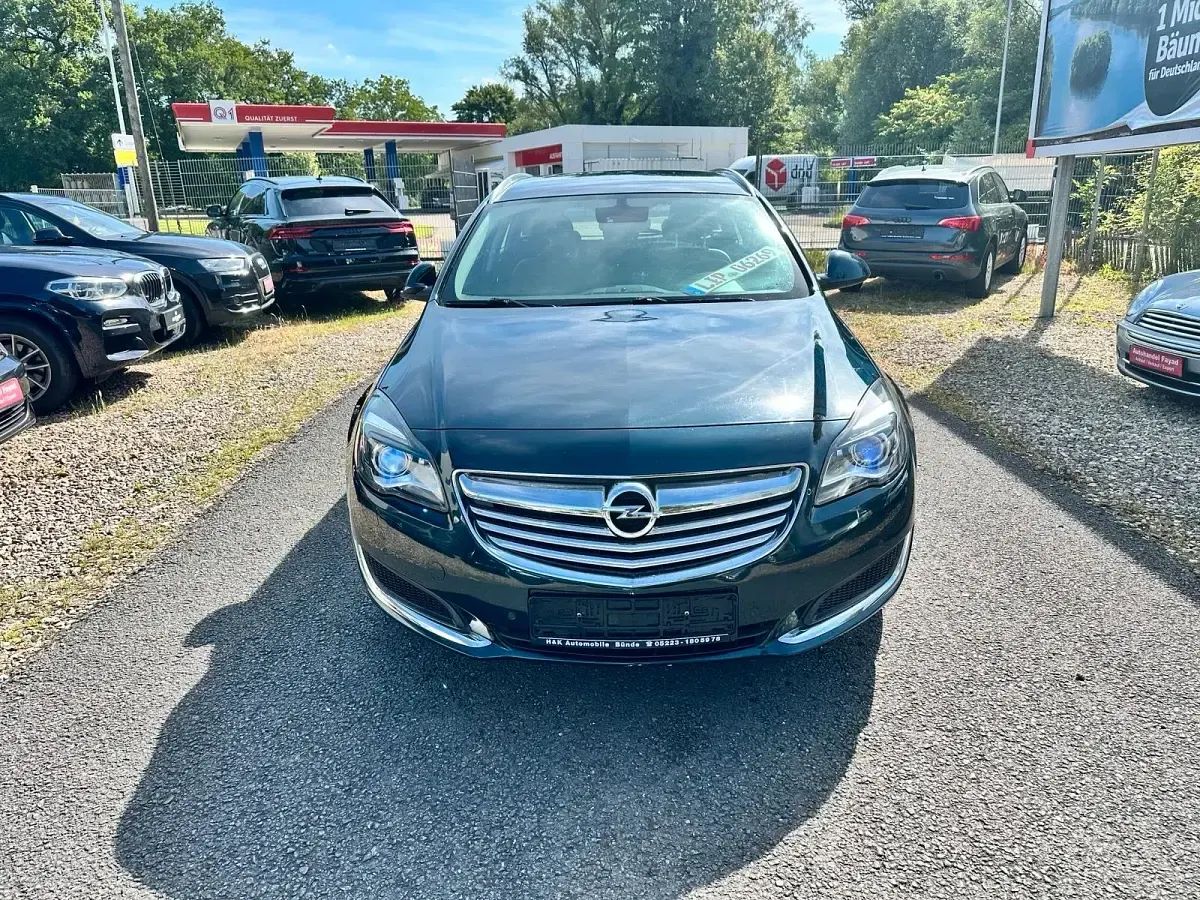 Gebraucht Opel Insignia 163 PS (119 kW) 2015 Grün Kombi
