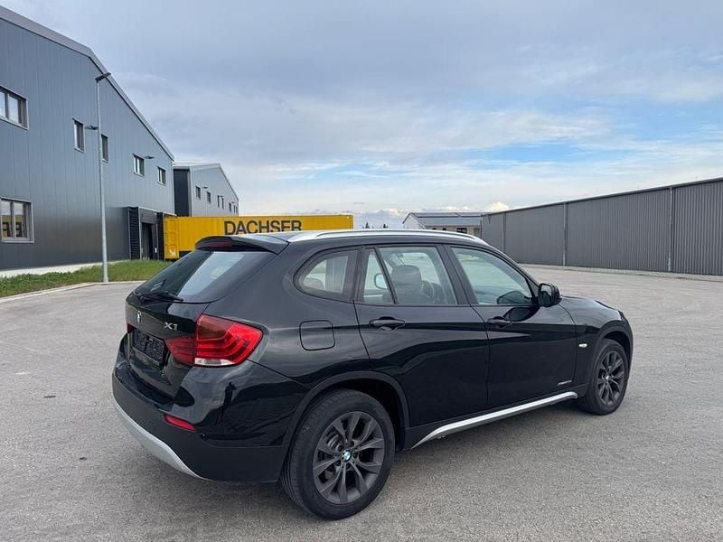 Gebraucht BMW X1 177 PS (130 kW) 2011 Schwarz SUV
