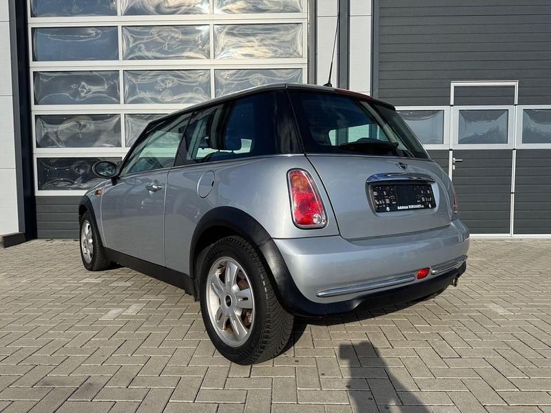 Gebraucht Mini ONE 90 PS (66 kW) 2006 Silber Kleinwagen