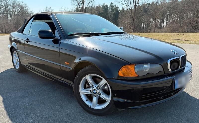 Schwarz Gebraucht 2002 BMW 318 Cabriolet Cabrio | 3.500 € (Guter Preis) - Bild 1/4