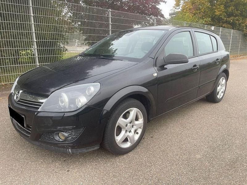 Schwarz Gebraucht 2007 Opel Astra Catch Me Limousine | 1.300 € (Superpreis) - Bild 1/4