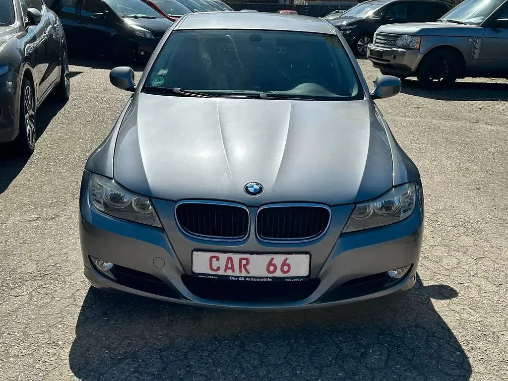 Gebraucht BMW 318 143 PS (105 kW) 2008 Grau Limousine